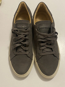 Uued Skechers tossud 39 (5 foto / 5)