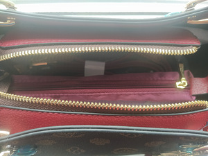 Женская сумочка. Louis Vuitton. (3 фото из 4)