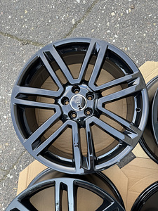 20" Audi originaalveljed 5x112 (uued, sobib ka VW ja Skoda) (5 foto / 10)