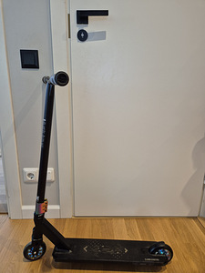 Трюковой самокат Slamm Scooters (6 фото из 9)