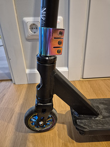 Трюковой самокат Slamm Scooters (8 фото из 9)