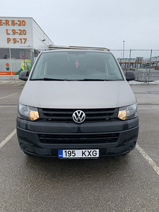 Volkswagen Caravelle длинный (1 фото из 15)