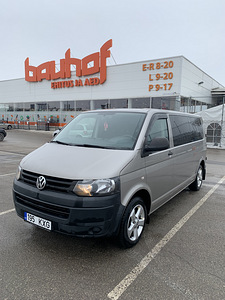 Volkswagen Caravelle длинный (3 фото из 15)