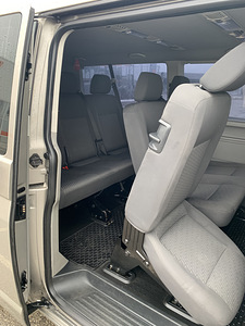 Volkswagen Caravelle длинный (6 фото из 15)