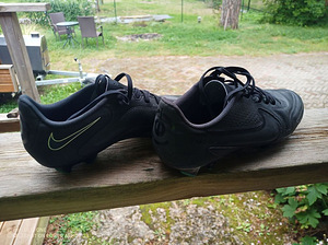 Nike Tiempo jalgpalli jalatsid nr.42 (1 foto / 8)