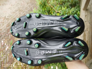 Nike Tiempo jalgpalli jalatsid nr.42 (2 foto / 8)