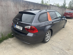 BMW 320d e91 (3 foto / 5)