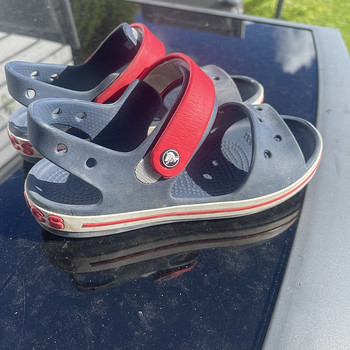 Crocs J2