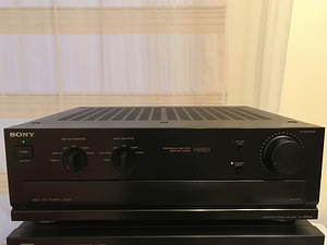 Võimendid Sony ES, Onkyo Integra, Denon, Marantz (1 foto / 9)