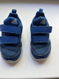 Adidas jalatsikomplekt sandaalid ja tossud 23.5 (2 foto / 5)