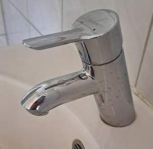 Hansgrohe segisti (3 foto / 3)