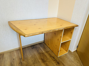 Müüa männipuidust laud (1 foto / 1)