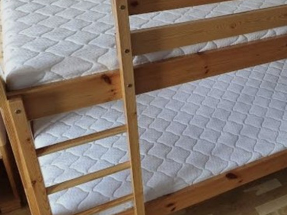 Двухъярусная кровать из сосны