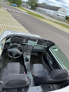 Fiat Barchetta (11 фото из 12)