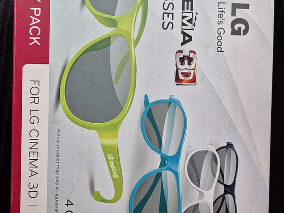 LG 3D Cinema Glasses AG-F315
