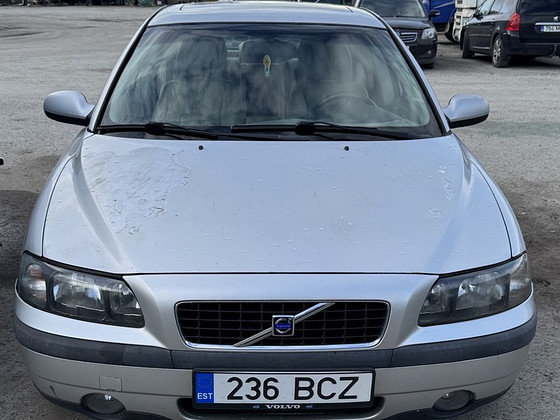 VOLVO S60 2,4 TURBO БЕНЗИН АВТОМАТ, ЗАПЧАСТИ