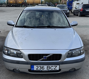 VOLVO S60 2,4 TURBO БЕНЗИН АВТОМАТ, ЗАПЧАСТИ (1 фото из 9)