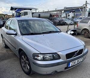 VOLVO S60 2,4 TURBO БЕНЗИН АВТОМАТ, ЗАПЧАСТИ (2 фото из 9)