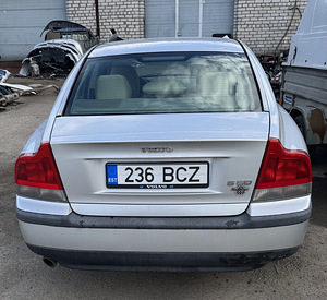 VOLVO S60 2,4 TURBO БЕНЗИН АВТОМАТ, ЗАПЧАСТИ (6 фото из 9)