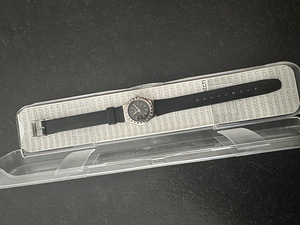 Swatch kellad (2 foto / 3)