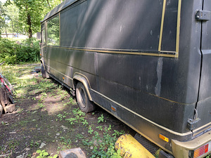 Фургон Mercedes-Benz Vario (4 фото из 4)
