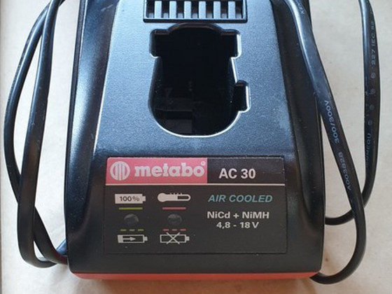 Новый Metabo зарядное устройство AC 30