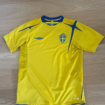 Джерси футбольная футболка Umbro Sweden
