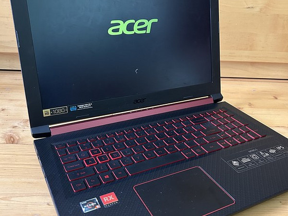 Sülearvuti Acer Nitro 5 (AN515-42-R13D)