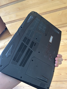Sülearvuti Acer Nitro 5 (AN515-42-R13D) (3 foto / 10)