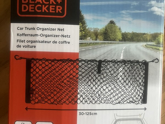 Uus auto pagasiruumi võrk