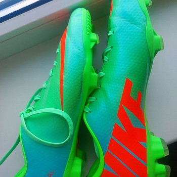 Jalgpalli NIKE tossud