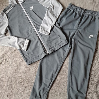 Nike dressikomplekt 147-158