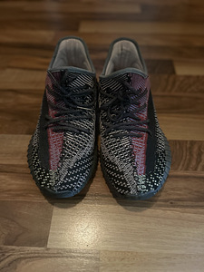 Adidas yeezy tossud (1 foto / 3)