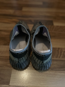 Adidas yeezy tossud (2 foto / 3)