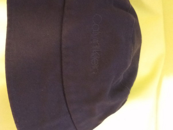 Продам панаму Calvin Klein