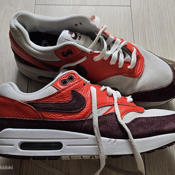 Кроссовки Nike 42.5