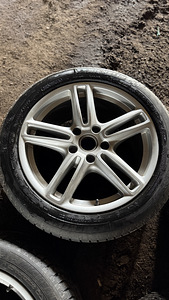 Porsche Panamera veljed, rehvid, 285/40/19 ja 255/45/19 (4 foto / 8)