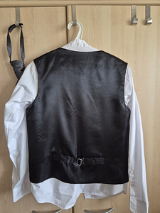 Pidulik särk ja vest (2 foto / 4)