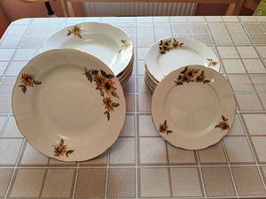 Nõudekomplekt (1 foto / 1)