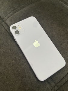 Продается iPhone 11 (2 фото из 4)