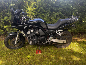 Legend ootab uut elu Müüa Yamaha FZS 600 Fazer (2 foto / 6)