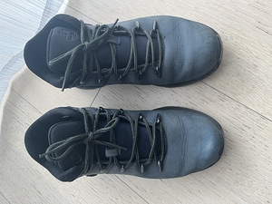 Продаются ботинки Timberland для мальчиков, размер 36. (3 фото из 4)