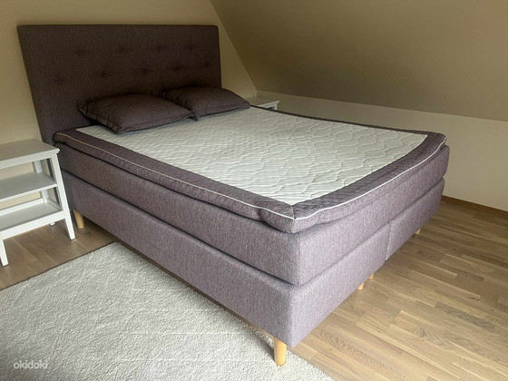 Континентальная кровать с изголовьем 160x200