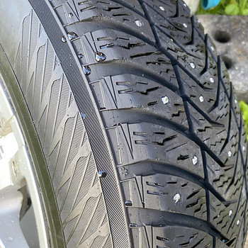 Yokohama iceGuard ig65