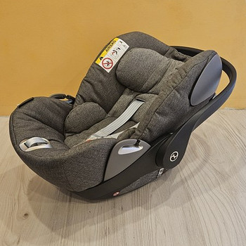 Автокресло Cybex
