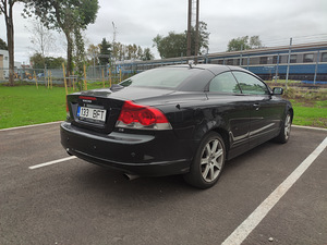 Volvo C70 D5 (4 фото из 7)