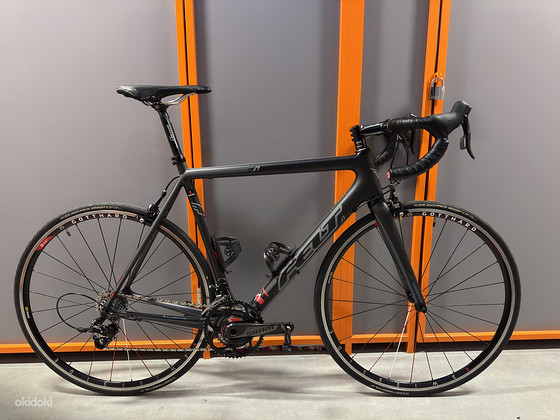 Felt F1 Team suurus 58 + power2max Type S + lisad