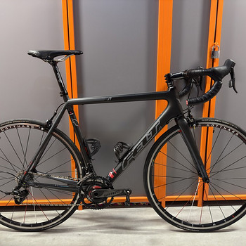 Felt F1 Team размер 58 + power2max Type S + аксессуары