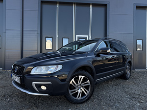 Volvo xc70 дизель 2.0 механика 133кВт (1 фото из 15)