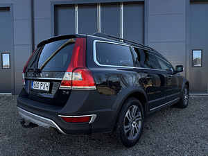 Volvo xc70 дизель 2.0 механика 133кВт (4 фото из 15)